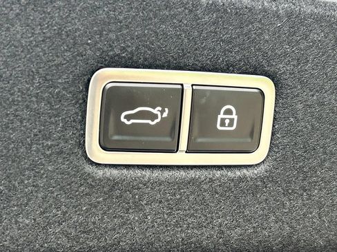 Certified 2024 Hyundai Ioniq 6 SE RWD image 14