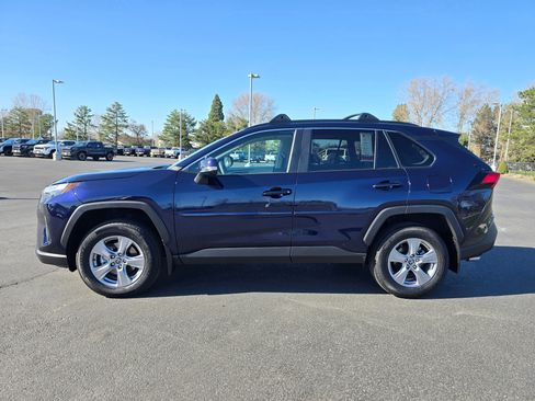 Used 2025 Toyota RAV4 XLE image 2