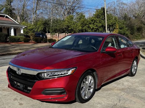 Used 2019 Honda Accord LX image 6