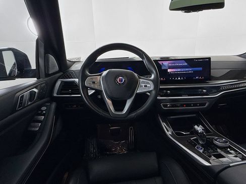 Used 2024 BMW ALPINA XB7 AWD/4WD image 11