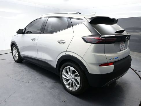 Used 2022 Chevrolet Bolt EUV LT FWD image 7