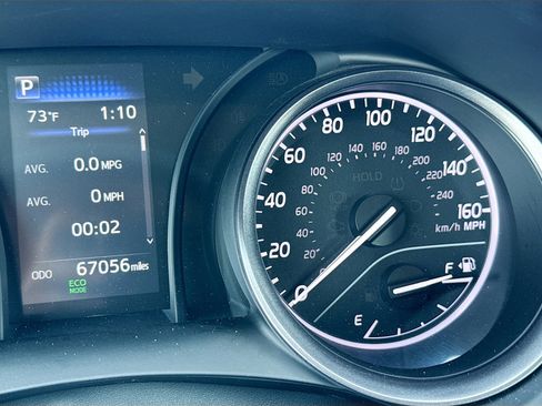 Used 2023 Toyota Camry SE image 36