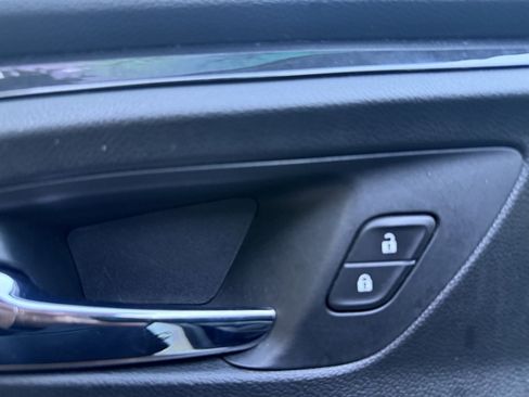 Used 2021 Chevrolet TrailBlazer RS w/ Convenience Package image 22