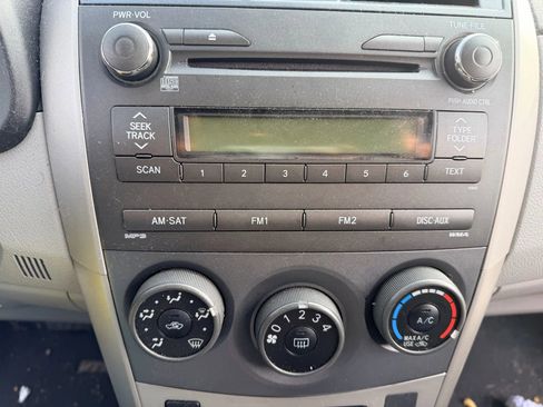 Used 2011 Toyota Corolla S image 13