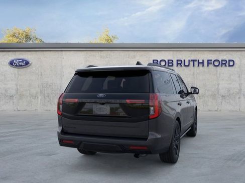 New 2026 Ford Expedition Platinum w/ Stealth Appearance Package AWD/4WD image 8