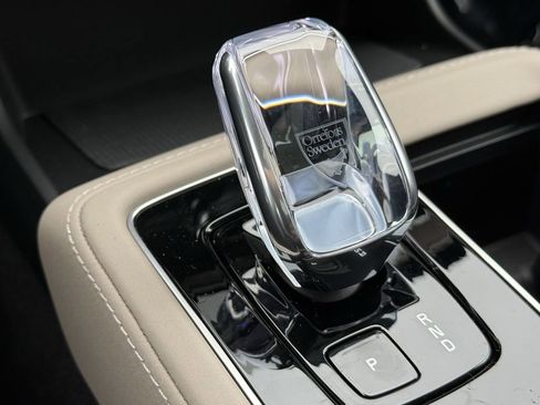 New 2026 Volvo XC90 B6 Plus image 23