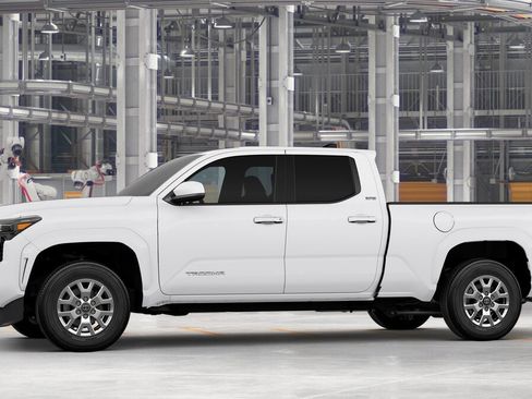 New 2026 Toyota Tacoma SR5 RWD image 3