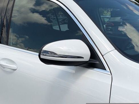 New 2025 Mercedes-Benz GLB 250 image 13