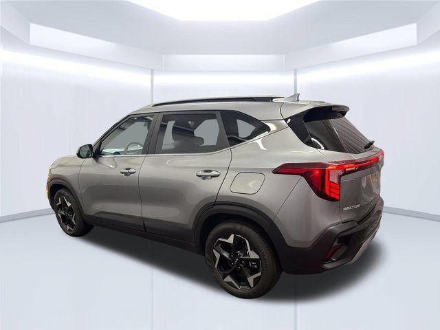 Certified 2024 Kia Seltos EX AWD/4WD image 3