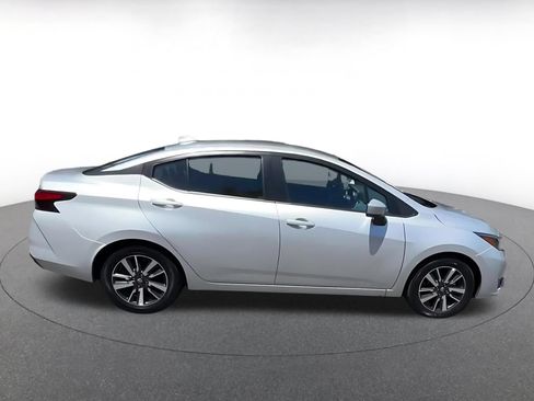 Used 2025 Nissan Versa SV FWD image 13
