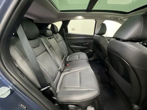 Used 2025 Hyundai Tucson Limited AWD/4WD image 28