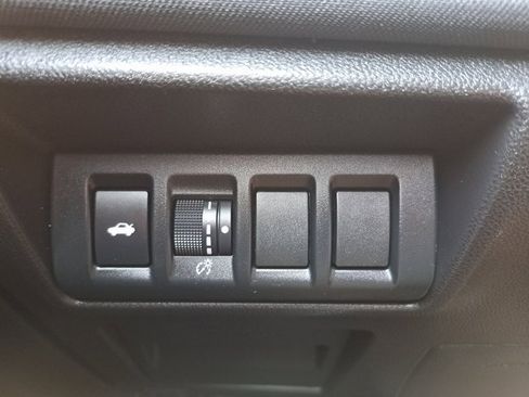 Certified 2023 Subaru Legacy image 24