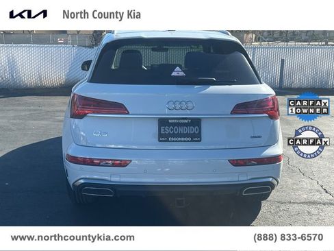 Used 2023 Audi Q5 2.0T Premium w/ Convenience Package image 8