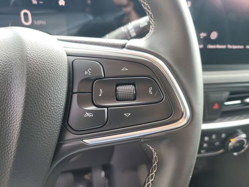 Used 2025 Buick Encore GX Preferred FWD image 28