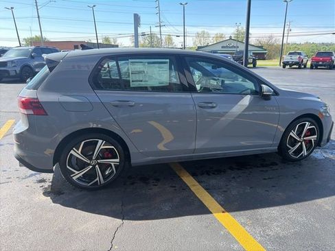 New 2026 Volkswagen GTI SE FWD image 6