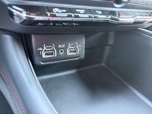 Used 2024 Dodge Durango GT AWD/4WD image 35