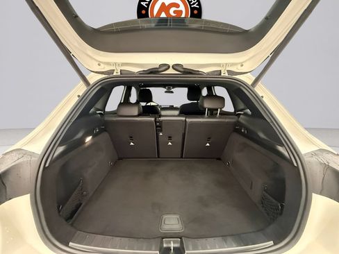 Used 2021 Mercedes-Benz GLA 250 image 27