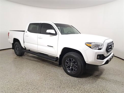 Used 2023 Toyota Tacoma SR5 image 4