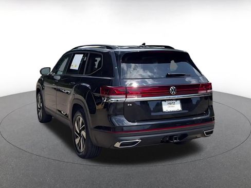 Used 2026 Volkswagen Atlas SE FWD image 9