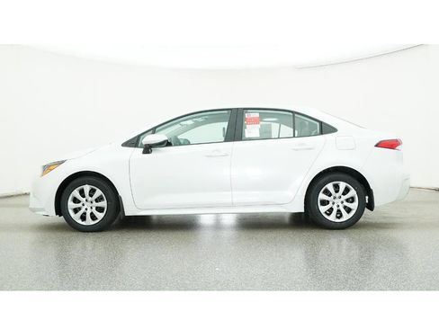 New 2026 Toyota Corolla LE image 19