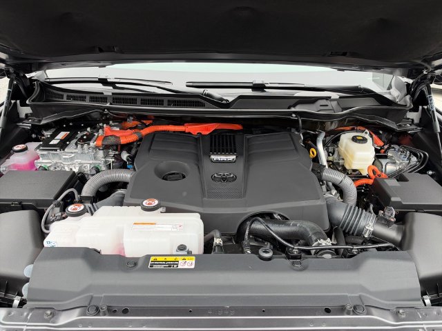 Used 2026 Toyota Sequoia Limited AWD/4WD image 28