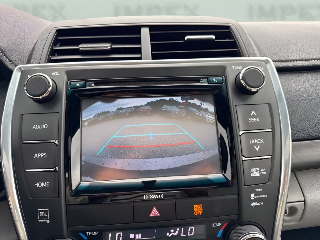 Used 2017 Toyota Camry XLE w/ Moonroof Package FWD image 20