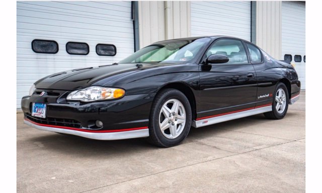 Used 2002 Chevrolet Monte Carlo SS w/ Pace Car Replica Pkg FWD image 1