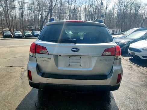 Used 2014 Subaru Outback 2.5i Limited image 5
