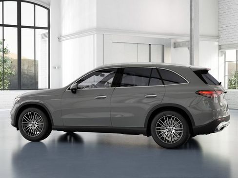 Used 2026 Mercedes-Benz GLC 300 4MATIC image 27