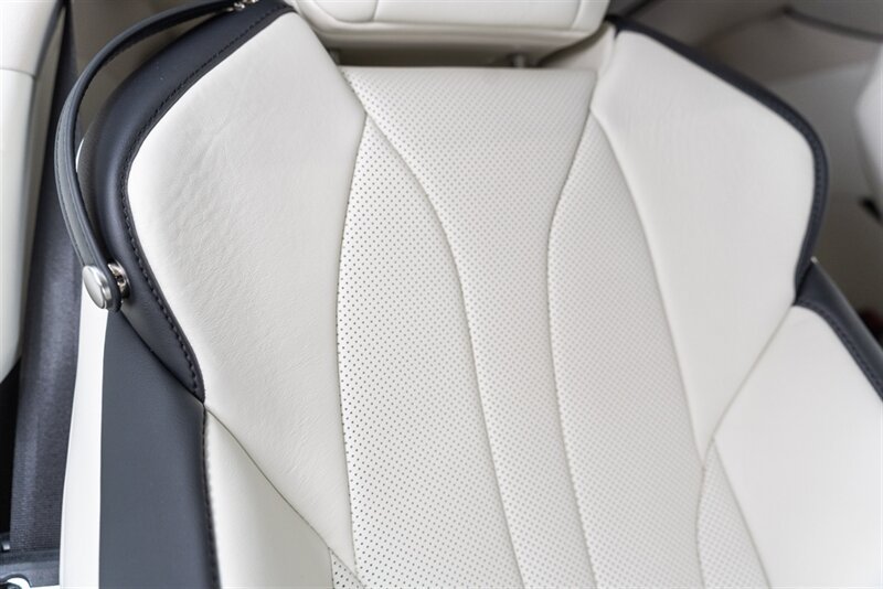 Used 2026 Lexus LC 500 Coupe RWD image 52