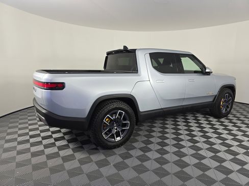 Used 2023 Rivian R1T Adventure image 5