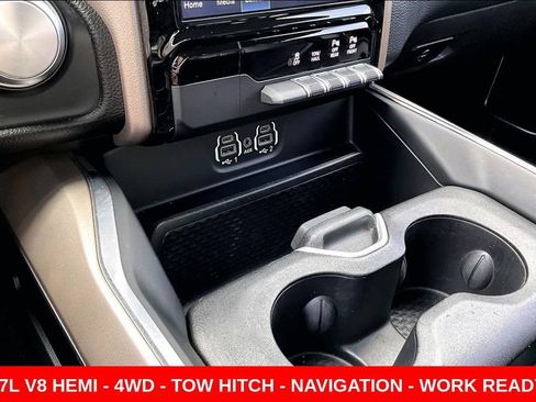 Used 2022 RAM 1500 Laramie AWD/4WD image 17