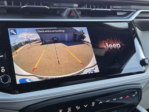 New 2026 Jeep Cherokee Limited AWD/4WD image 10