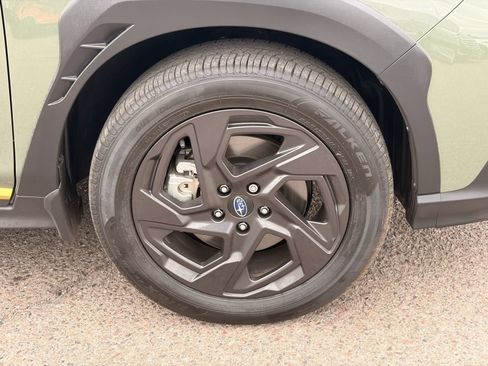 Used 2025 Subaru Crosstrek 2.5i Sport AWD/4WD image 9