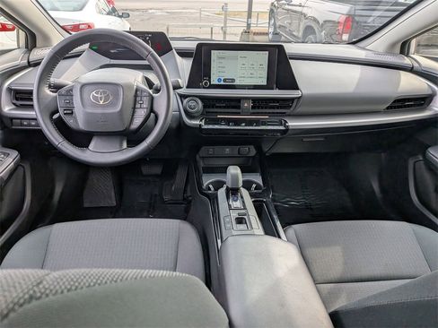 Used 2025 Toyota Prius LE image 23