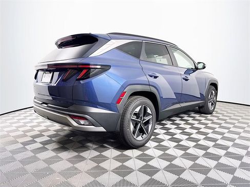 Certified 2025 Hyundai Tucson SEL image 6