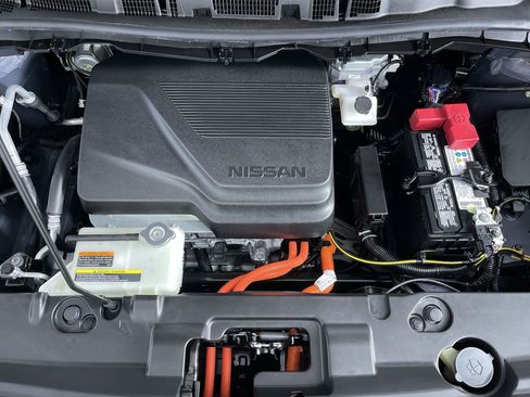 Certified 2025 Nissan Leaf S FWD image 26
