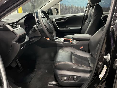 Used 2024 Toyota RAV4 Adventure AWD/4WD image 10