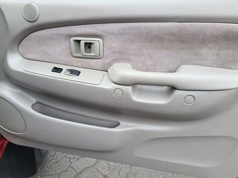 Used 2002 Toyota Tacoma 4x4 Xtracab V6 image 19