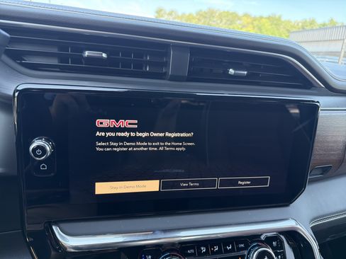New 2026 GMC Sierra 2500 Denali Ultimate AWD/4WD image 23