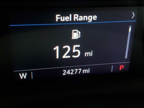 Used 2023 Cadillac XT6 Luxury image 25