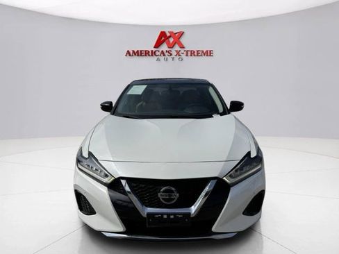 Used 2019 Nissan Maxima 3.5 SL w/ Illumination Package FWD image 9