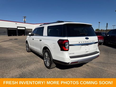 Used 2023 Ford Expedition Max Limited image 4