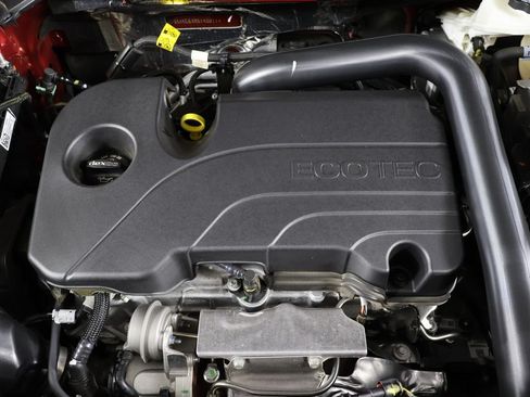 Used 2024 Chevrolet Equinox LT FWD image 18