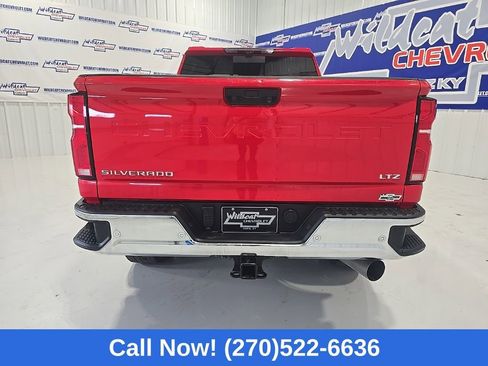 Used 2024 Chevrolet Silverado 2500 LTZ w/ LTZ Premium Package AWD/4WD image 8