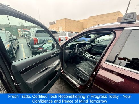 Used 2023 Hyundai Palisade Calligraphy image 7