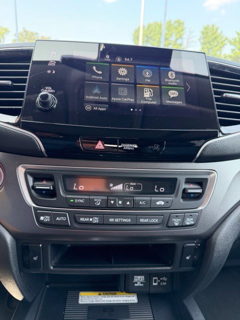 Used 2022 Honda Pilot Special Edition image 24