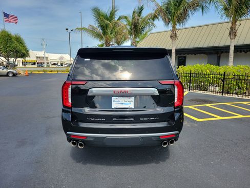Used 2024 GMC Yukon XL Denali AWD/4WD image 7