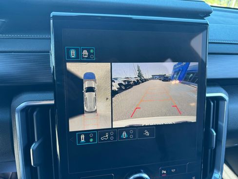 Used 2025 GMC Acadia Elevation image 34