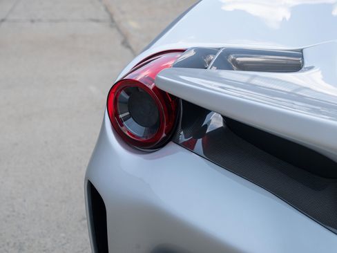 Used 2020 Ferrari 488 Pista Spider RWD image 24